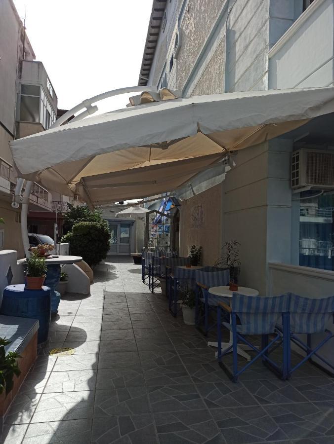 Villa Cosmos Inn Olympiakí Aktí Exterior foto